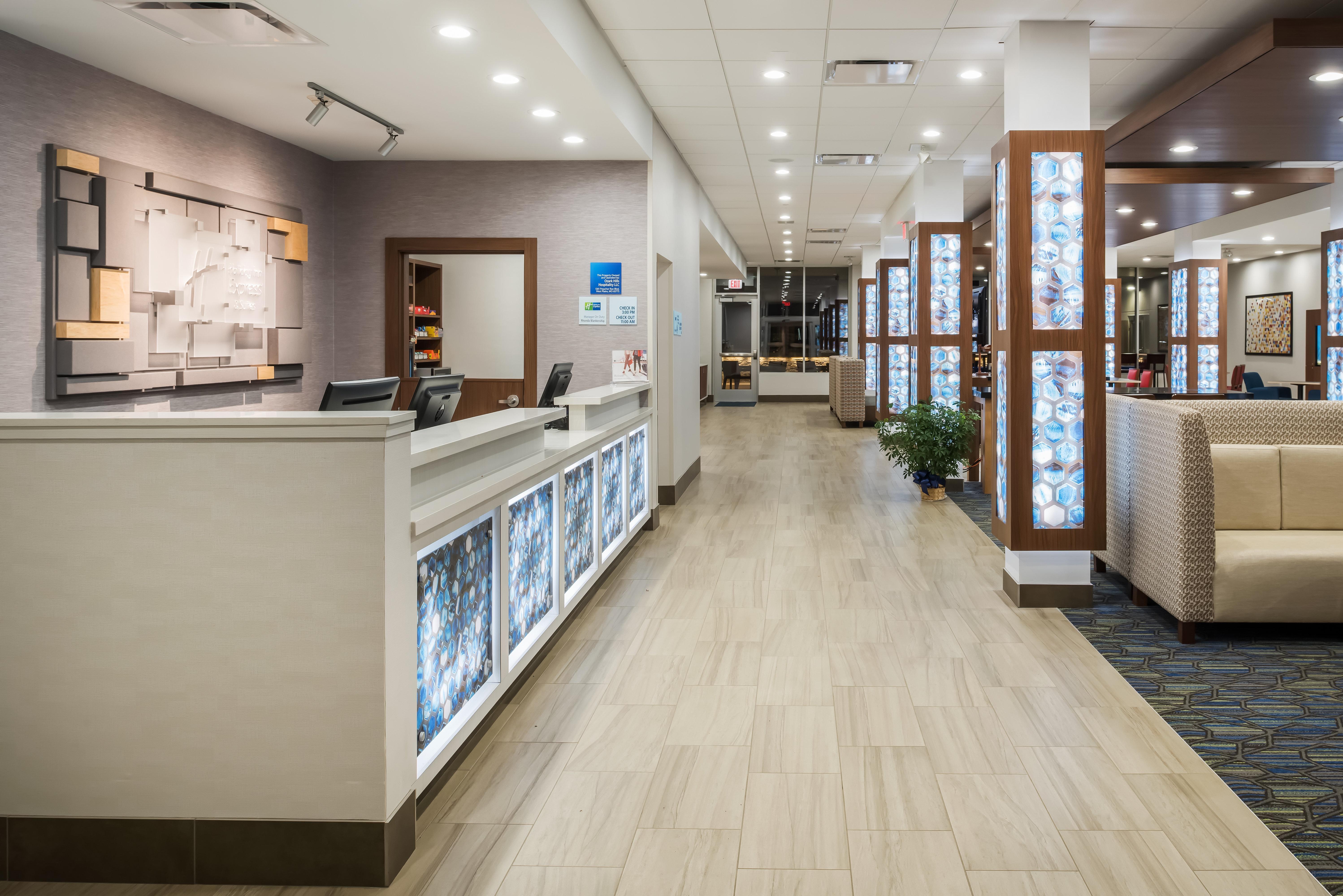 Holiday Inn Express & Suites West Plains Southwest By Ihg Extérieur photo